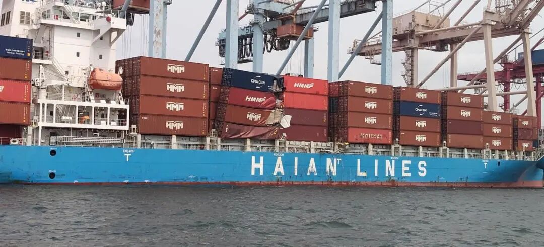 高雄港又发生撞船事故