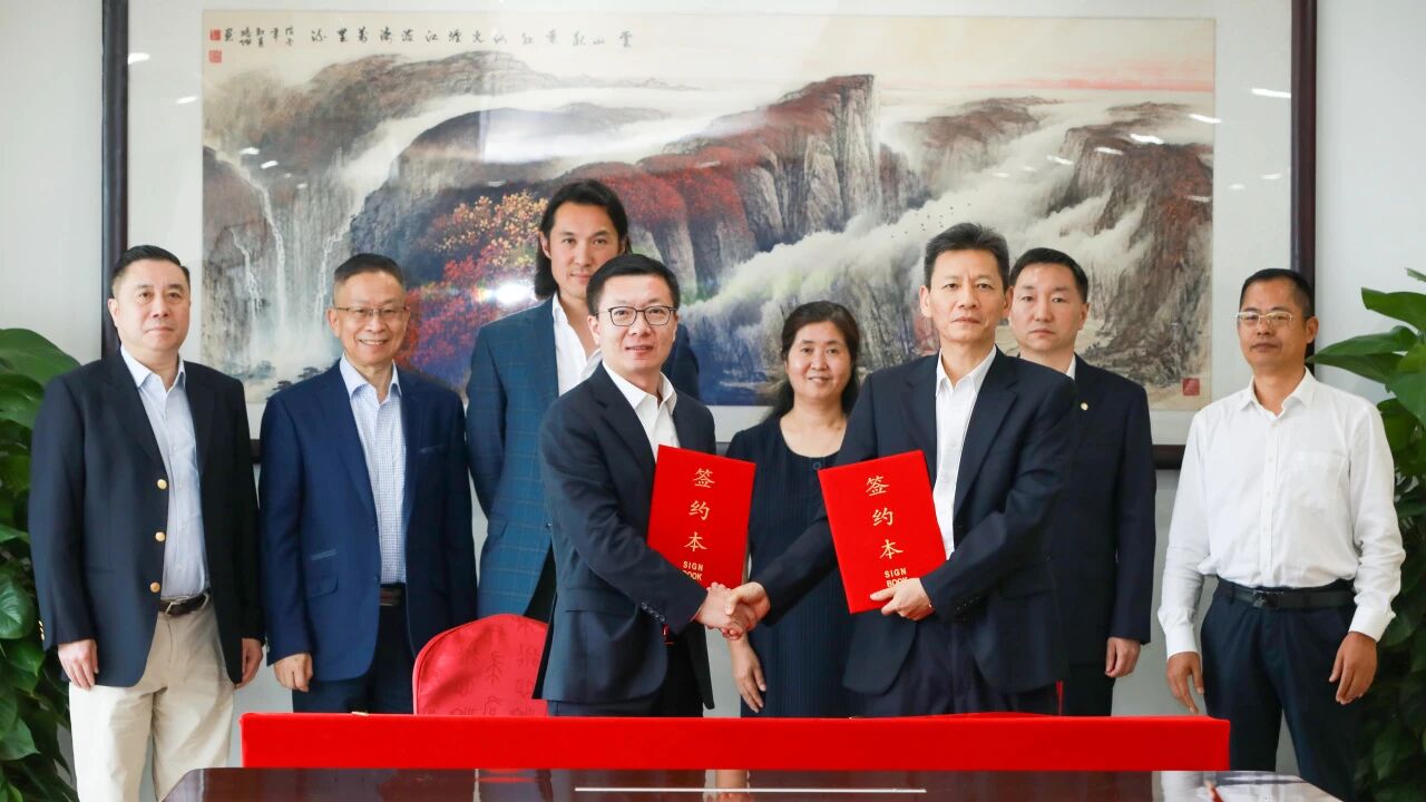 华光能源携手广州港打造大湾区“零碳航线”